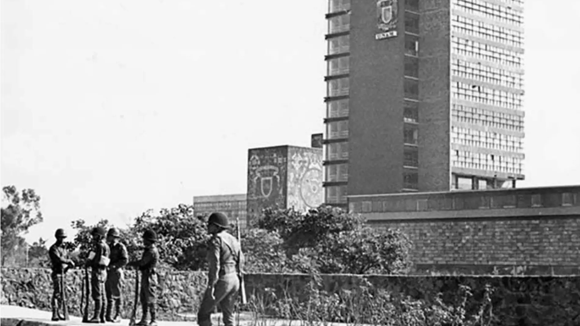 Militares en la UNAM